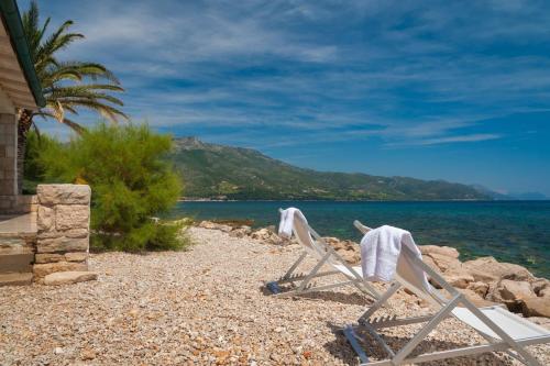 Luxury Beachfront Villa Gracia Grande with private pool at the beach in Orebic - Peljesac - image 3