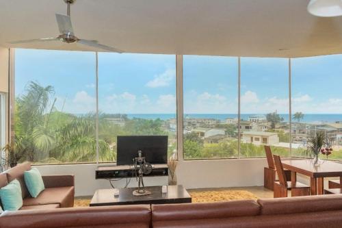 ME Hotel & Villas - Montanita Estates in Montanita