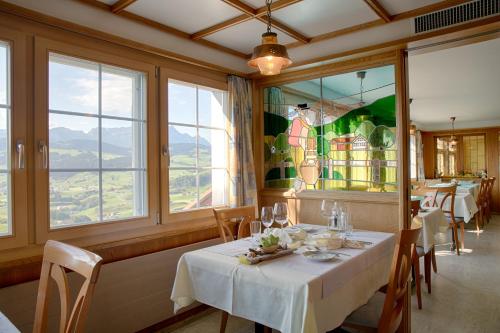restavracija, Gasthaus Baren Schlatt in Schlatt-Haslen