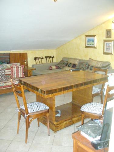 One bedroom appartement with city view and terrace at Tuscania