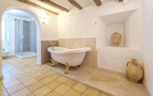 9 bedrooms villa with private pool jacuzzi and enclosed garden at Can Trabal