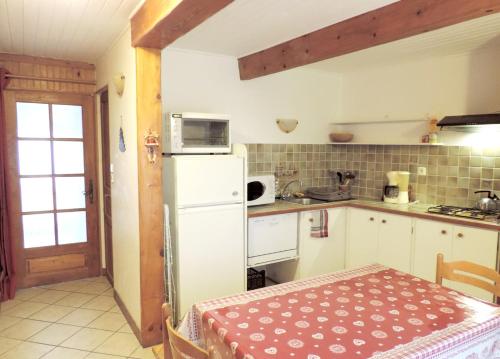 Appartement de 2 chambres avec wifi a Embrun a 2 km de la plage