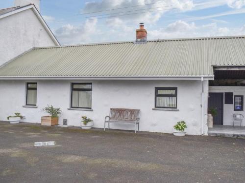 ทัศนียภาพภายนอกโรงแรม, Rose Cottage Captivating 1-Bed Cottage in Bangor in แทมเพิลปาร์ติค