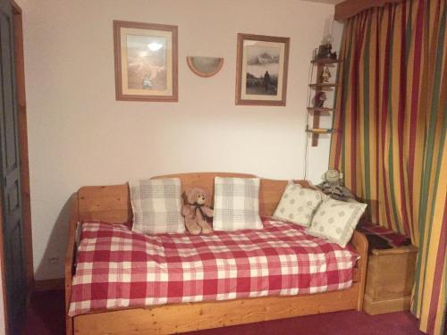 Studio in Valloire with wonderful mountain view and furnished balcony 1 km from the slopes - image 10