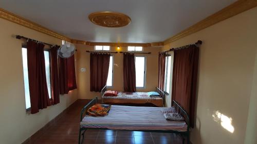 Shri Krishna Yogashram - It's a Home Stay and not a Hotel in Badami