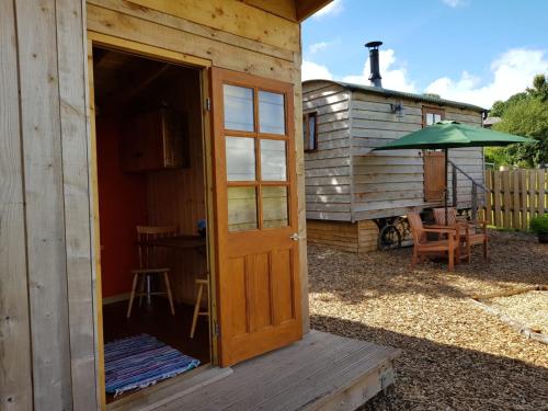 Ieeja, A peaceful hilltop getaway in the Shropshire Hills in Bettws-y-crwyn