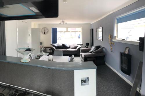 Зручності, Limegrove Comfortable Three Bedroom House in Карлюк
