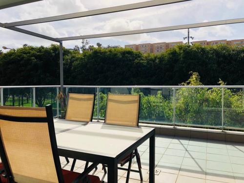  Elegant House in Las Palmas + Garden in Las Palmas de Gran Canaria