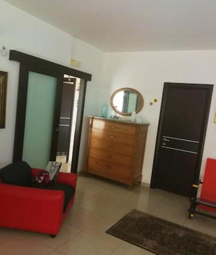 House with 3 bedrooms in Comiso with furnished garden and WiFi 10 km from the beach - image 3