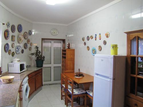  2 bedrooms appartement with furnished balcony and wifi at Fao in Fão