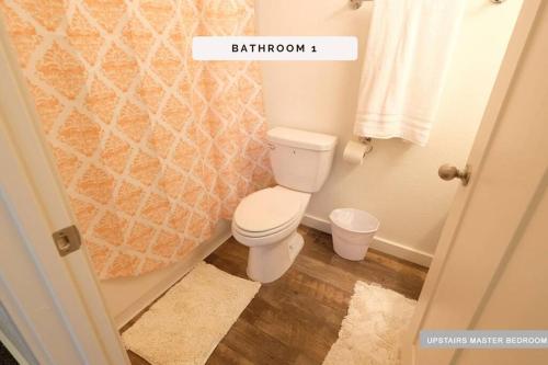 BUSH IAH, 2 STORY, 3 BDRM, 2 BATHS, N Houston - 10A