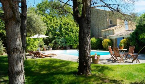 Peldbaseins, Mas du Clos de l'Escarrat in Jonquieres (Provence-Alpes-Cote d'Azur)