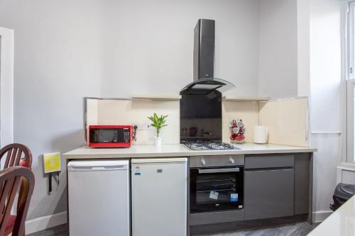 Stunning 2-Bed Apartment in Central Edinburgh, Edimburgo (foto 5)