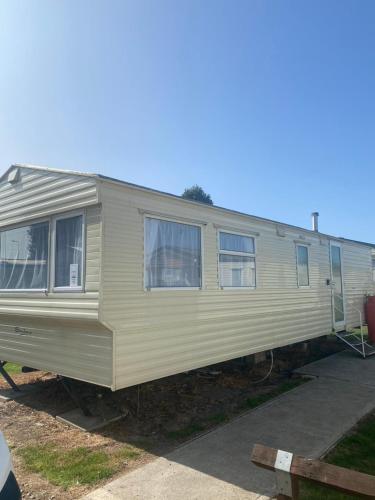 Stunning 2-bed Sleeps 6 Caravan In Felixstow, , Suffolk