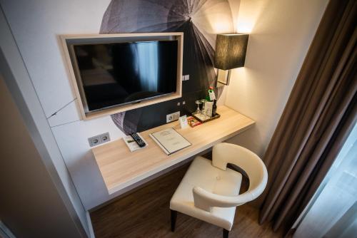 Hotel Zum Zeppelin Hamburg - image 9