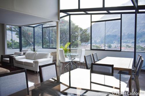 Létesítmények, Hotel California Calca in Calca