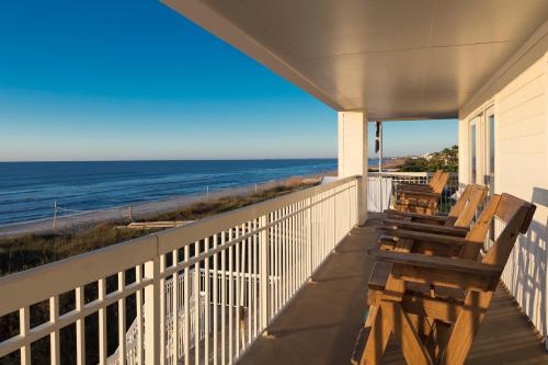 陽台/露台, 海濱酒店- 棕櫚島 (Seaside Inn - Isle of Palms) in 棕櫚島