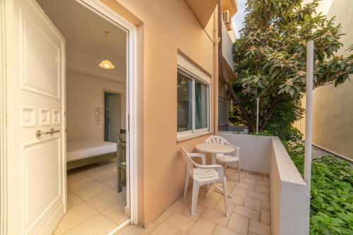 Balcony/terrace, Akti Galinis - Beachfront Hotel in Armeni