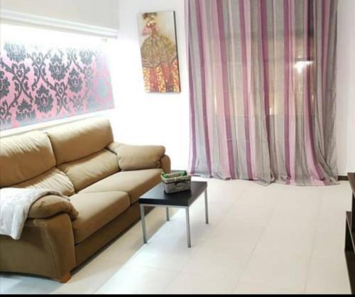  ROOMS BY THE SEA! in Alicante