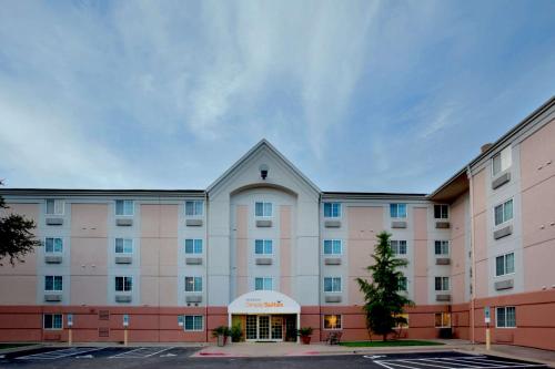Sonesta Simply Suites Austin The Domain Area in Austin, USA