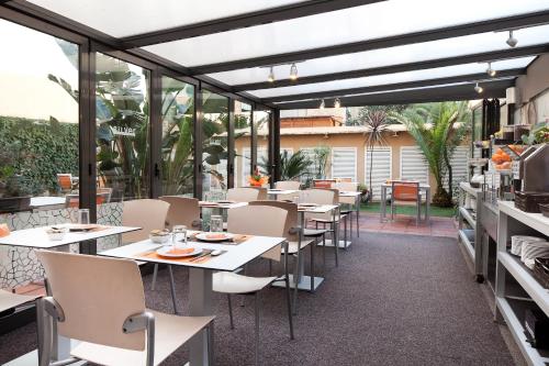 Aparthotel Silver - image 2