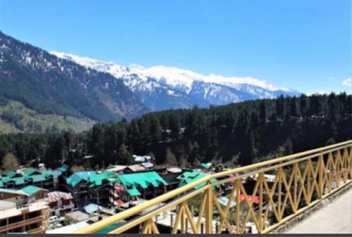 Anshika INN