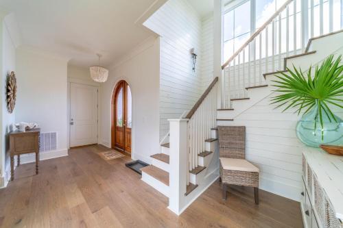 The White Pearl Home - image 5