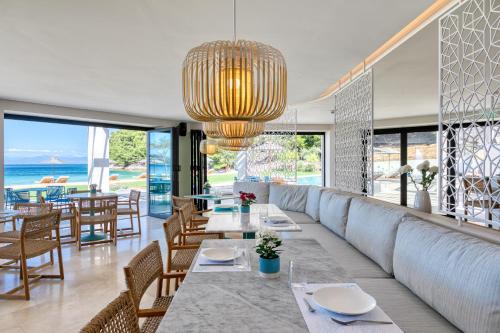 Restaurante, Vathi Cove Luxury Resort & Spa - Adults Friendly 14 plus in Komotini