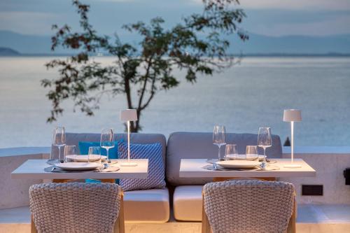 Vathi Cove Luxury Resort & Spa