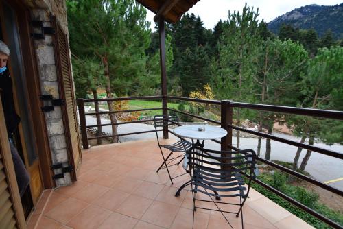 Terraza/balcón, Georgio's V Chalet Kalavrita in Kalavryta