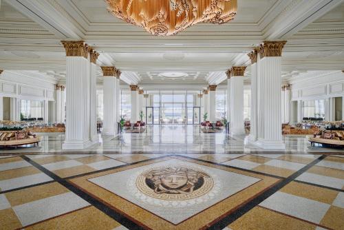 Palazzo Versace Dubai, Dubaï
