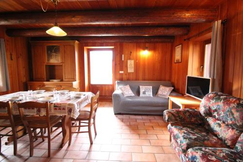  Mountain Adventures Cabin - Affitti Brevi Italia in Champoluc