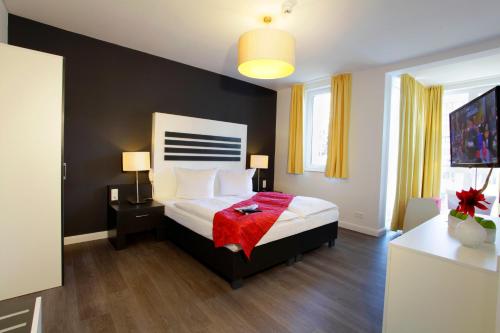 room detail thumbnail 0