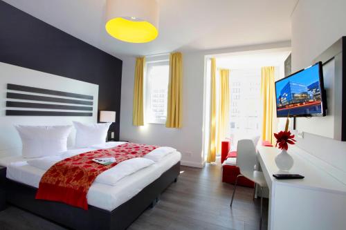 room detail thumbnail 0