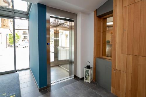 279304834 Art Hotel Kristal