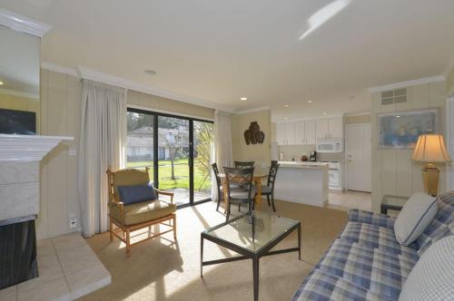 481 Mansion Estates at Silverado condo - image 2