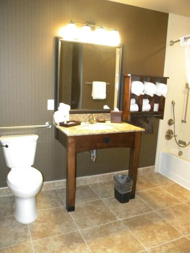 Teddy's Residential Suites Watford City - image 8