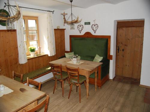 Landhof Angstl - Gästezimmer und Tagungsraum