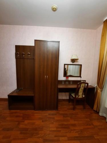 Гостиница 'САТУРН'
