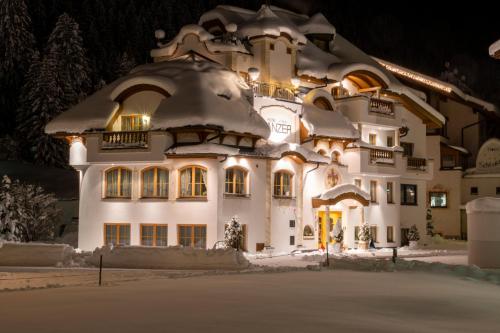 Hotel Tanzer - Ischgl