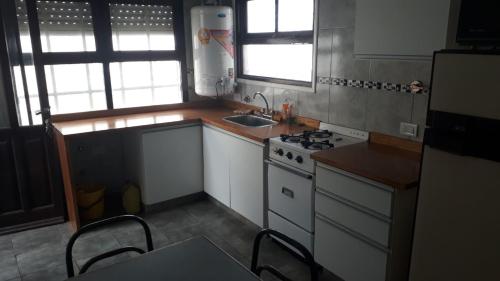 Casa F.U.Camet a 50 mts del mar y 100 mts playa in Mar Del Plata City Center