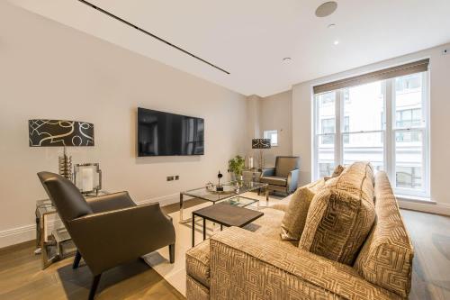 3 Bedroom Palacial Apartment Chancery Lane