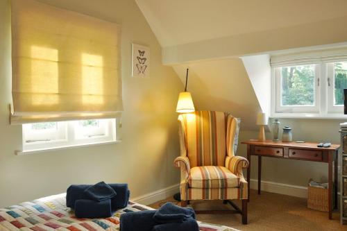 Coach House - image 4