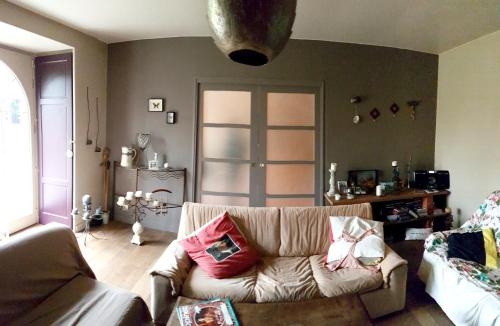 House with 3 bedrooms in Ploubazlanec with furnished garden and WiFi 2 km from the beach - image 4