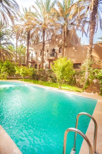 7 bedrooms house with shared pool terrace and wifi at Zagora