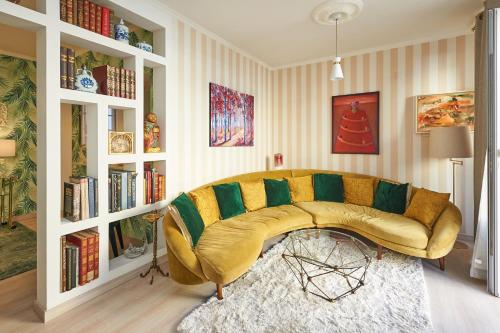 Property with 2 bedrooms in Estoril with enclosed garden and WiFi 500 m from the beach - image 8