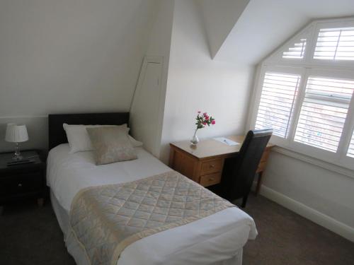 Marple Cottage Guest House in Wimbledon