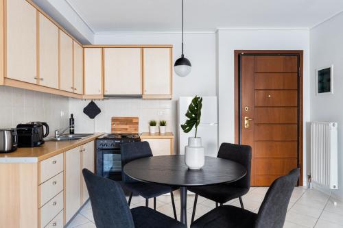 One-Bedroom Apartment image 6