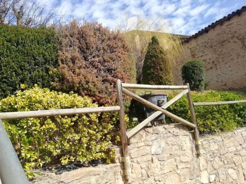  4 bedrooms house with terrace and wifi at Prullans in Prulláns