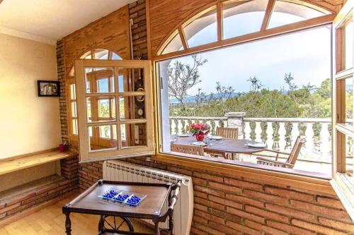 Villa with 4 bedrooms in Rocallisa with wonderful mountain view private pool enclosed garden 8 km from the beach - image 12